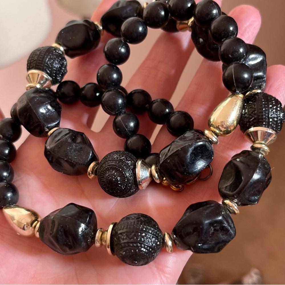Vintage 40 50 Retro Chunky Carved Black Lucite Gold Goth Deco Long Necklace